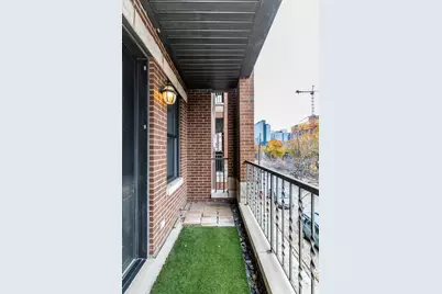 1116 W Hubbard Street #2W, Chicago, IL 60642 - Photo 6