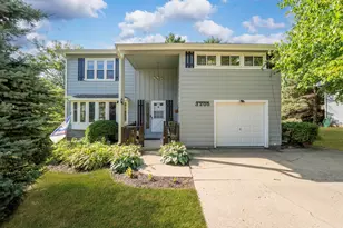 3205 W Vista Terrace, McHenry, IL 60050 - Photo 1