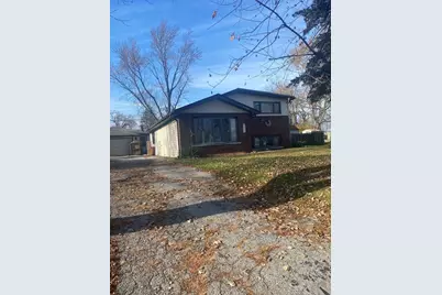 15950 Vera Court, Oak Forest, IL 60452 - Photo 2