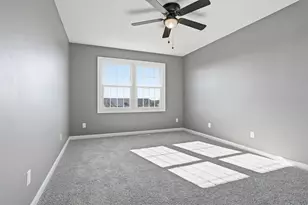 2702 Westbrook Dr, Bloomington, IL 61705 - Photo 20