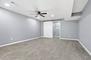 2702 Westbrook Dr, Bloomington, IL 61705 - Photo 24