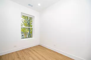 1709 N Troy St, Chicago, IL 60647 - Photo 8