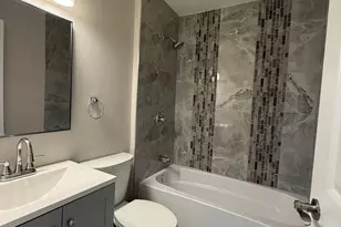 8144 Sunset Rd, Willowbrook, IL 60527 - Photo 6