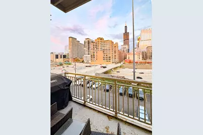 770 W Gladys Avenue #305, Chicago, IL 60661 - Photo 24