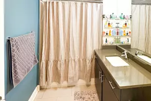 770 W Gladys Ave, Chicago, IL 60661 - Photo 20