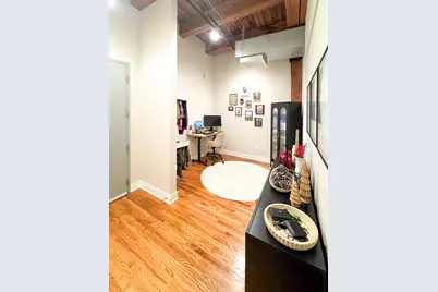 770 W Gladys Avenue #305, Chicago, IL 60661 - Photo 6