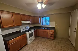 737 Lippert Ln, Glendale Heights, IL 60139 - Photo 6