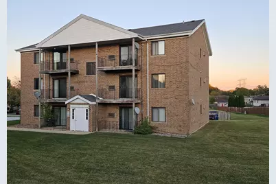 737 Lippert Lane #2N, Glendale Heights, IL 60139 - Photo 2