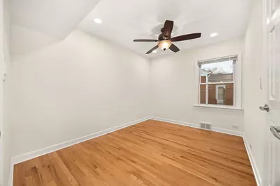 508 Crestwood Avenue, Des Plaines, IL 60016 - Photo 8