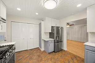 508 Crestwood Ave, Des Plaines, IL 60016 - Photo 4