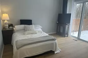 3214 Debra Dr, Island Lake, IL 60042 - Photo 8