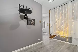 9546 S Spaulding Ave, Evergreen Park, IL 60805 - Photo 16