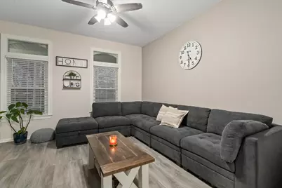 9546 S Spaulding Avenue, Evergreen Park, IL 60805 - Photo 6