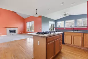 2440 Chopin Ln, Woodstock, IL 60098 - Photo 10