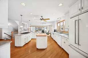 13773 Steeples Rd, Lemont, IL 60439 - Photo 4