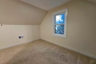 1N670 River Dr, Glen Ellyn, IL 60137 - Photo 16