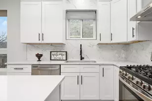 1336 N Hamlin Ave, Chicago, IL 60651 - Photo 28