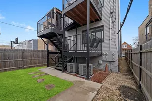 1336 N Hamlin Ave, Chicago, IL 60651 - Photo 58