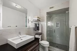 6007 N Sheridan Rd, Chicago, IL 60660 - Photo 16