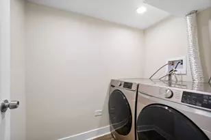 3755 Grove St, Skokie, IL 60076 - Photo 20