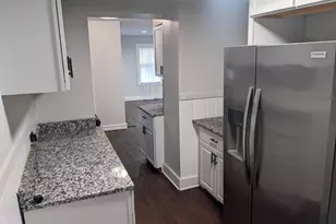 8247 S Wabash Ave, Chicago, IL 60619 - Photo 4