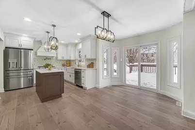 967 W Bauer Road, Naperville, IL 60563 - Photo 4