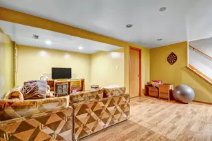 7420 Maple Dr, Justice, IL 60458 - Photo 14