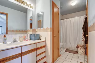 7420 Maple Dr, Justice, IL 60458 - Photo 12