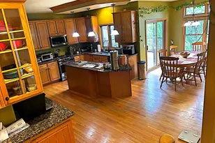 2484 Warwick Ct, Aurora, IL 60503 - Photo 6