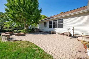 721 Brentwood Ct, Algonquin, IL 60102 - Photo 32