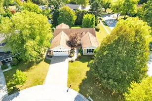 721 Brentwood Ct, Algonquin, IL 60102 - Photo 50