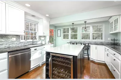 1533 Grant Street, Downers Grove, IL 60515 - Photo 6