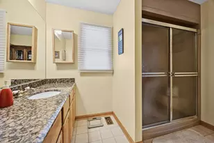 [Address not provided], Downers Grove, IL 60516 - Photo 20