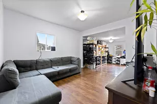 2055 183rd St, Homewood, IL 60430 - Photo 8