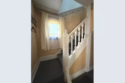 719 W 2nd Street, Dixon, IL 61021 - Photo 6