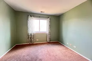 [Address not provided], Wheeling, IL 60090 - Photo 12