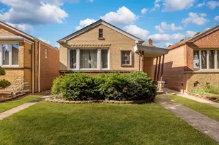 5534 S Natoma Ave, Chicago, IL 60638 - Photo 1