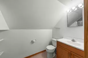 5708 N Austin Ave, Chicago, IL 60646 - Photo 18