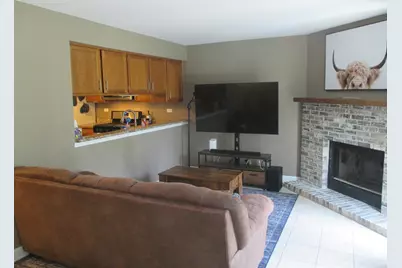 865 N Tamarac Boulevard, Addison, IL 60101 - Photo 4