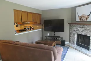 865 N Tamarac Blvd, Addison, IL 60101 - Photo 4