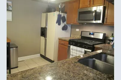 865 N Tamarac Boulevard, Addison, IL 60101 - Photo 10