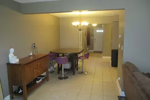 865 N Tamarac Blvd, Addison, IL 60101 - Photo 6