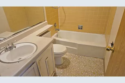 14621 Greenwood Road #406, Dolton, IL 60419 - Photo 12