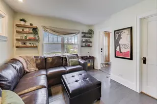 45 S Thurlow St, Hinsdale, IL 60521 - Photo 10