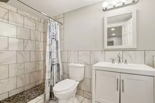 16037 Marshfield Ave, Harvey, IL 60426 - Photo 14