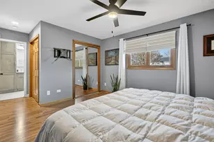 7800 Brunswick Rd, Darien, IL 60561 - Photo 12