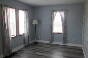 417 Loves Ct, Loves Park, IL 61111 - Photo 2