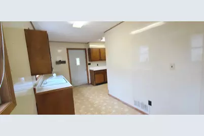 507 Lester Street, Mount Carroll, IL 61053 - Photo 14