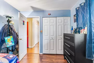 379 Stone Place, Wheeling, IL 60090 - Photo 8