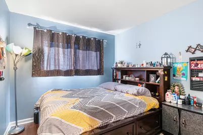 379 Stone Place, Wheeling, IL 60090 - Photo 6